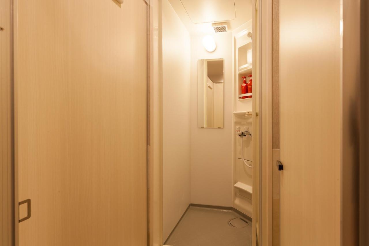 Abest Cube Naha Kokusai Street-Cabin Type Hotel All Room With Key Ngoại thất bức ảnh